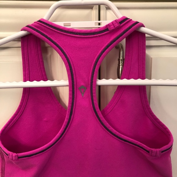 Ivivva by Lululemon reversible girl’s tank top - Picture 5 of 11
